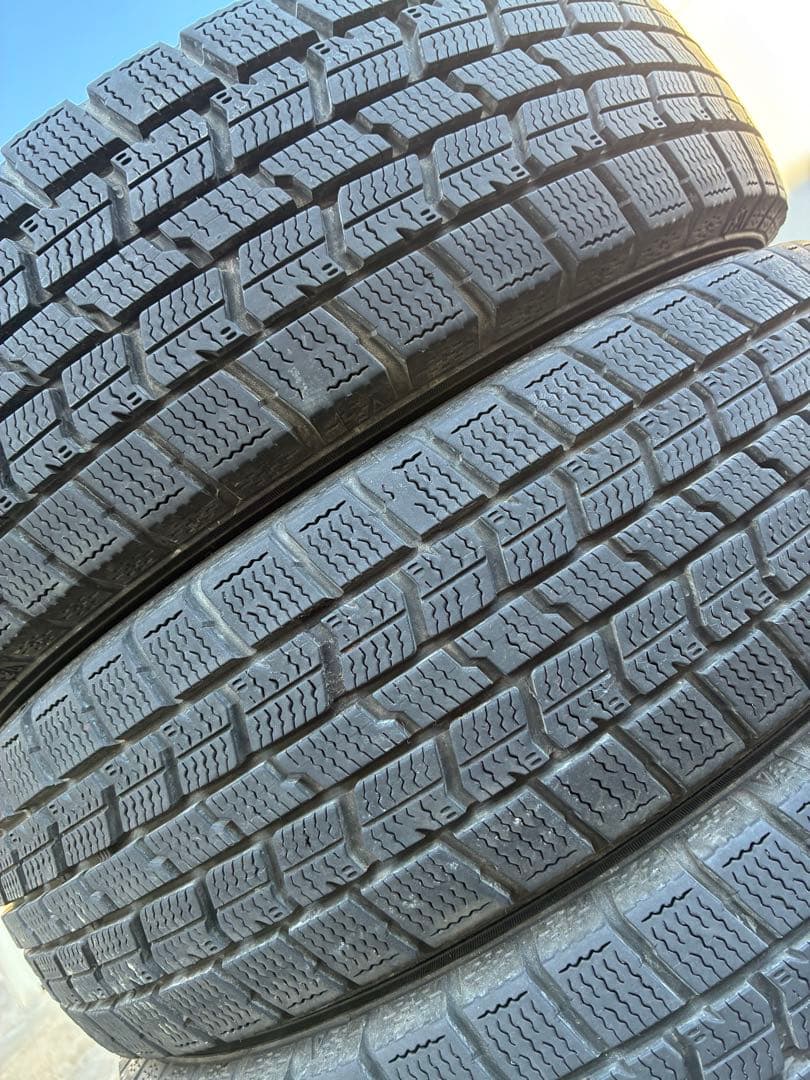 送料無料GOOD YEAR155/65R14スタッドレスタイヤ　4本