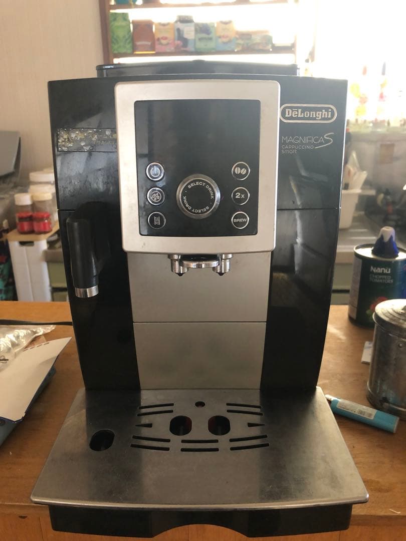 kuu デロンギMAGNIFICA S ECAM23260SB