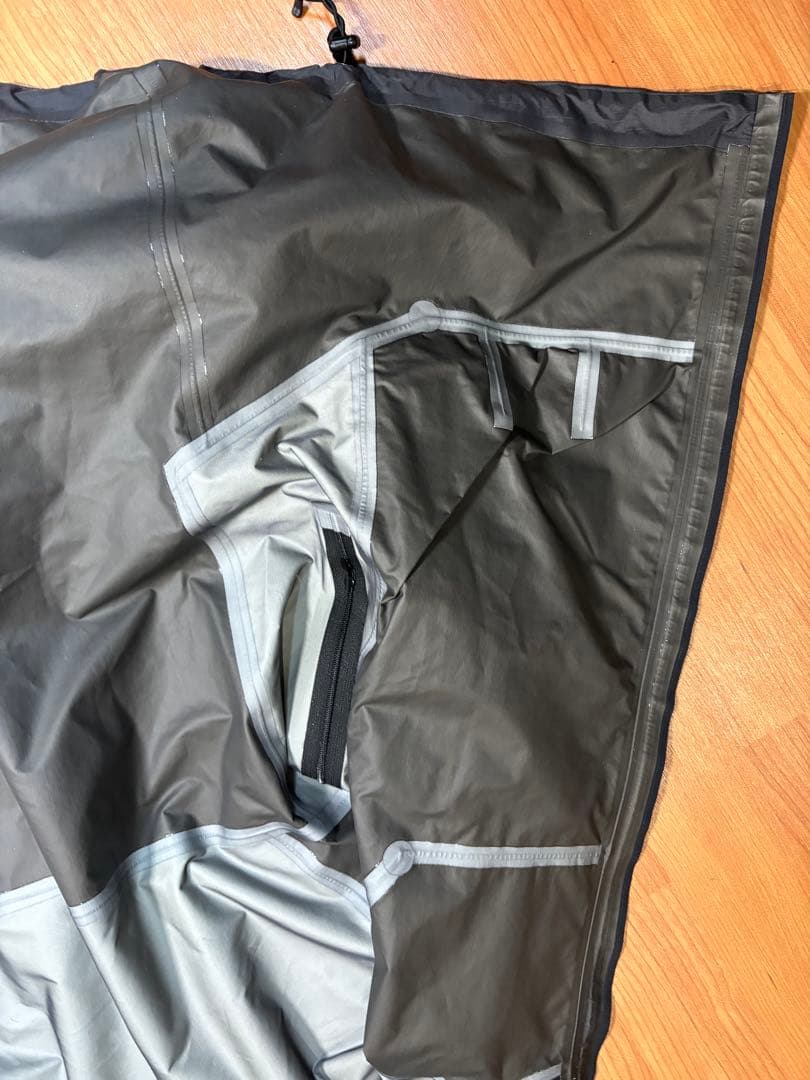 あお Arc'teryx アークテリクス beta sl hybrid