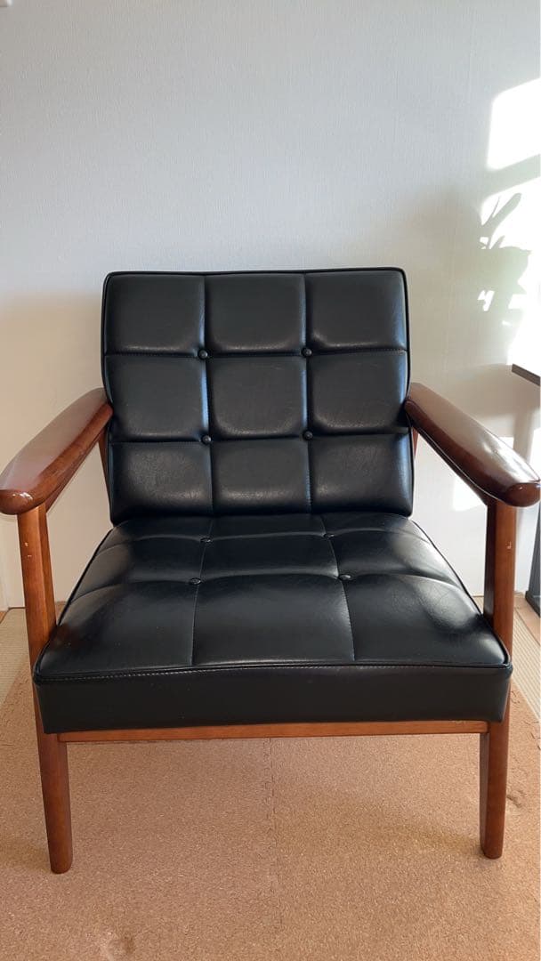 【定番人気】カリモクKチェア 1シーター ブラック レザー アームチェア