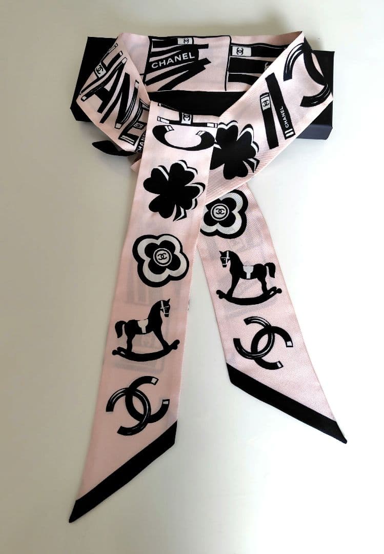 シャネル スカーフ ヘアーバンド 薄ピンク 未使用
