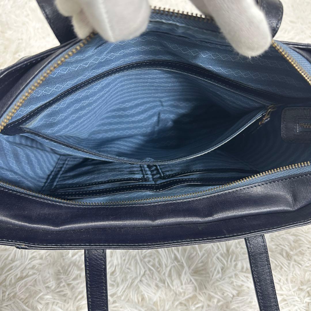 【マザーハウス】レザー トートバッグ 底鋲 A4可 肩掛け 通勤 通学