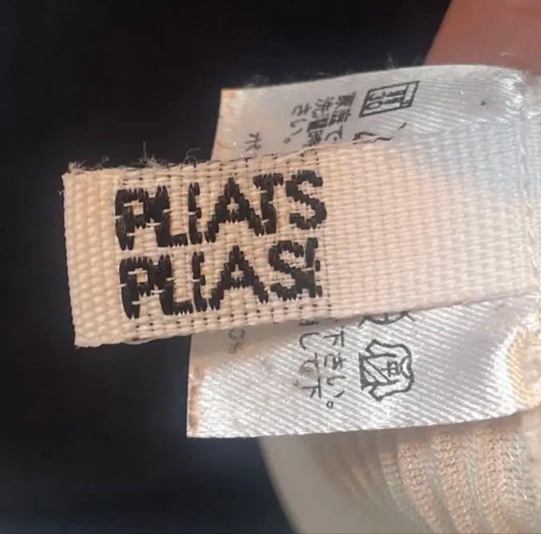 プリーツプリーズ　ハイネック 半袖シャツ ホワイト