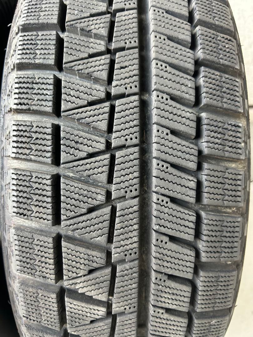 ①BRIDGESTONE アイスパートナー2 195/65R15