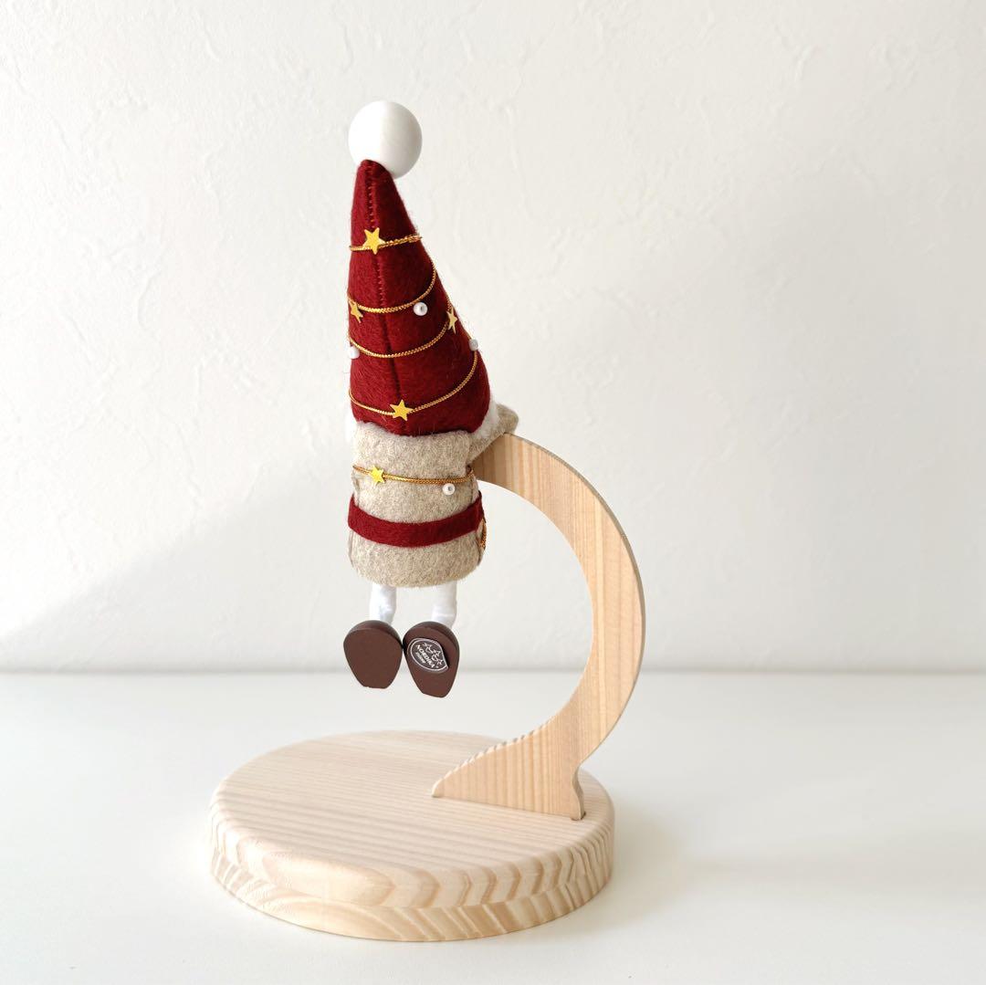 お品切れの〈★te-nori限定＞ノルディカニッセ　ぶら下がりサンタ＆スタンド