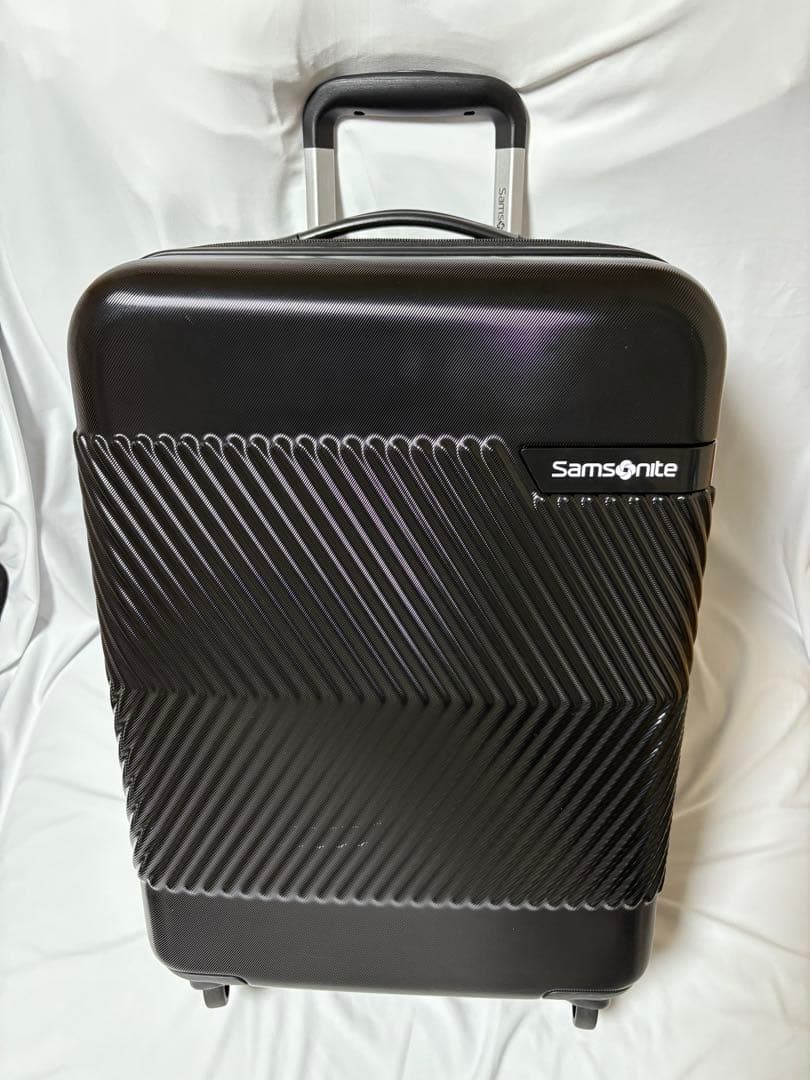 キクリンSamsonite ブラックキャリーケース