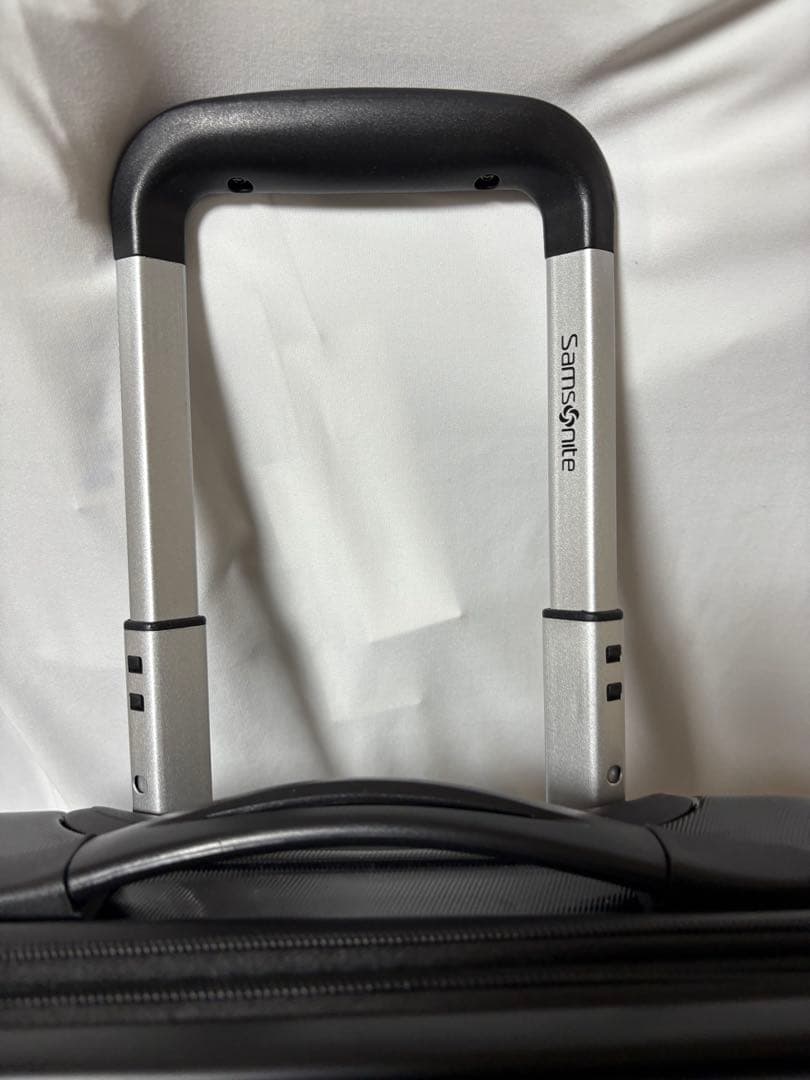 キクリンSamsonite ブラックキャリーケース