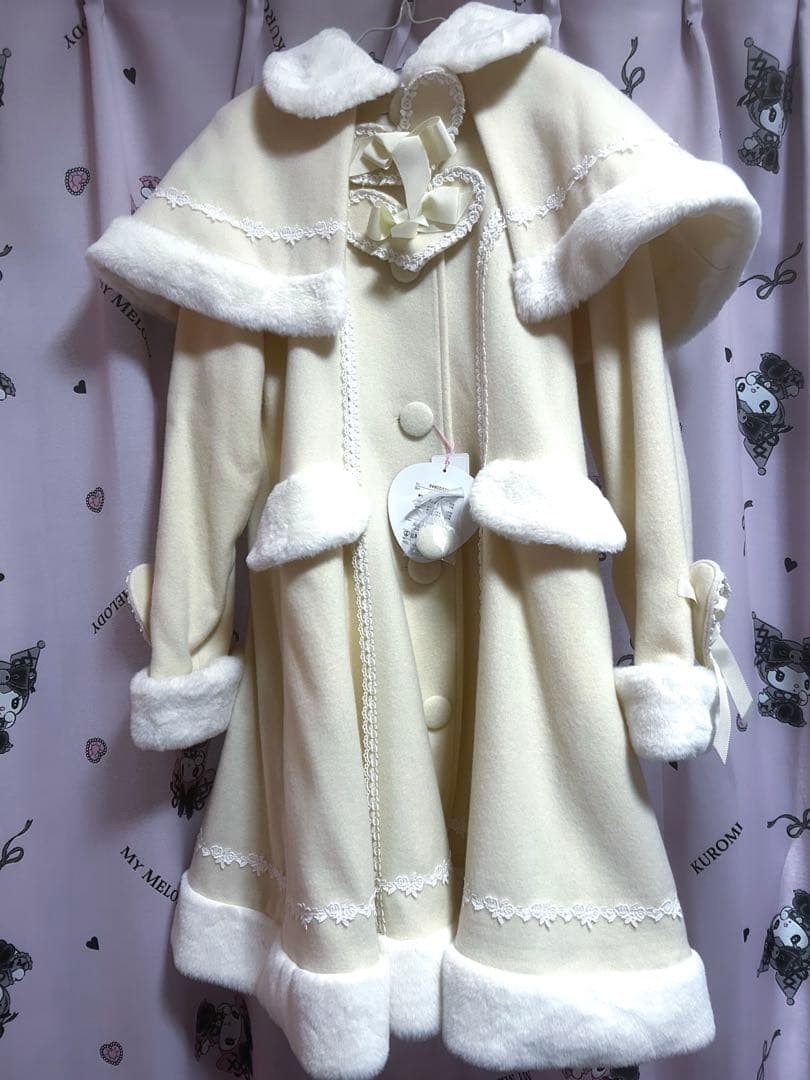 BABY ハートミルキーコート　生成り