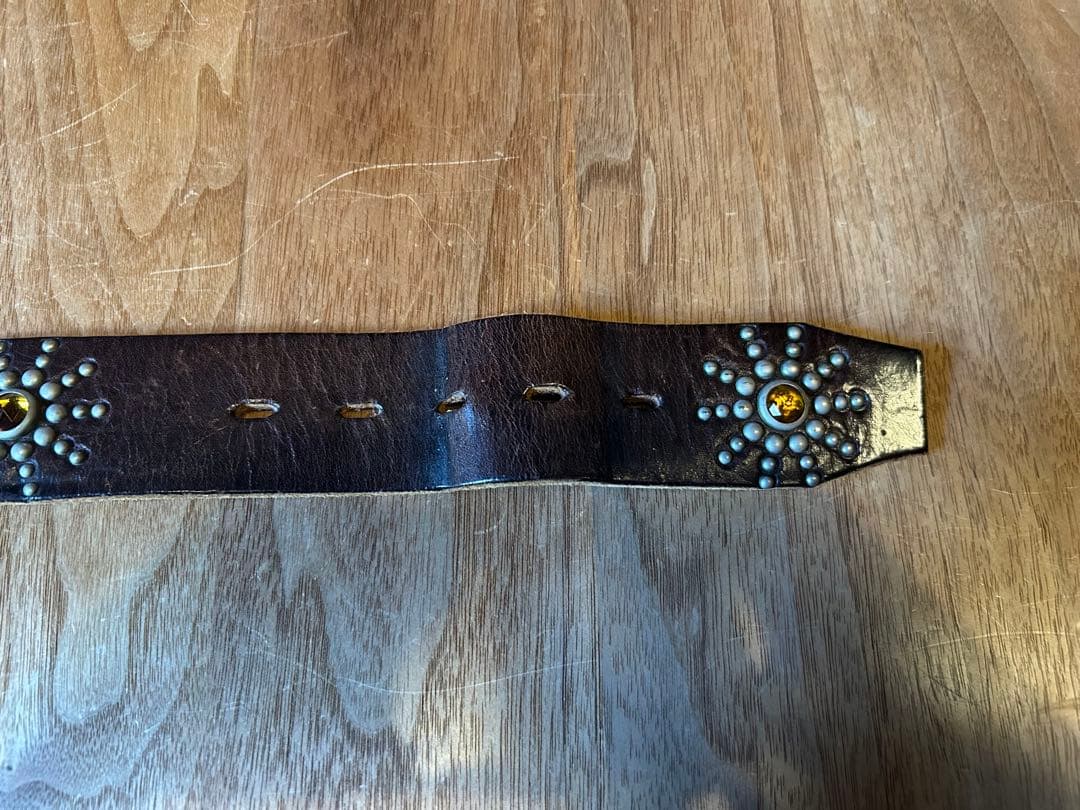 HTC スタッズベルト ブラウンベース 36inch バックル付