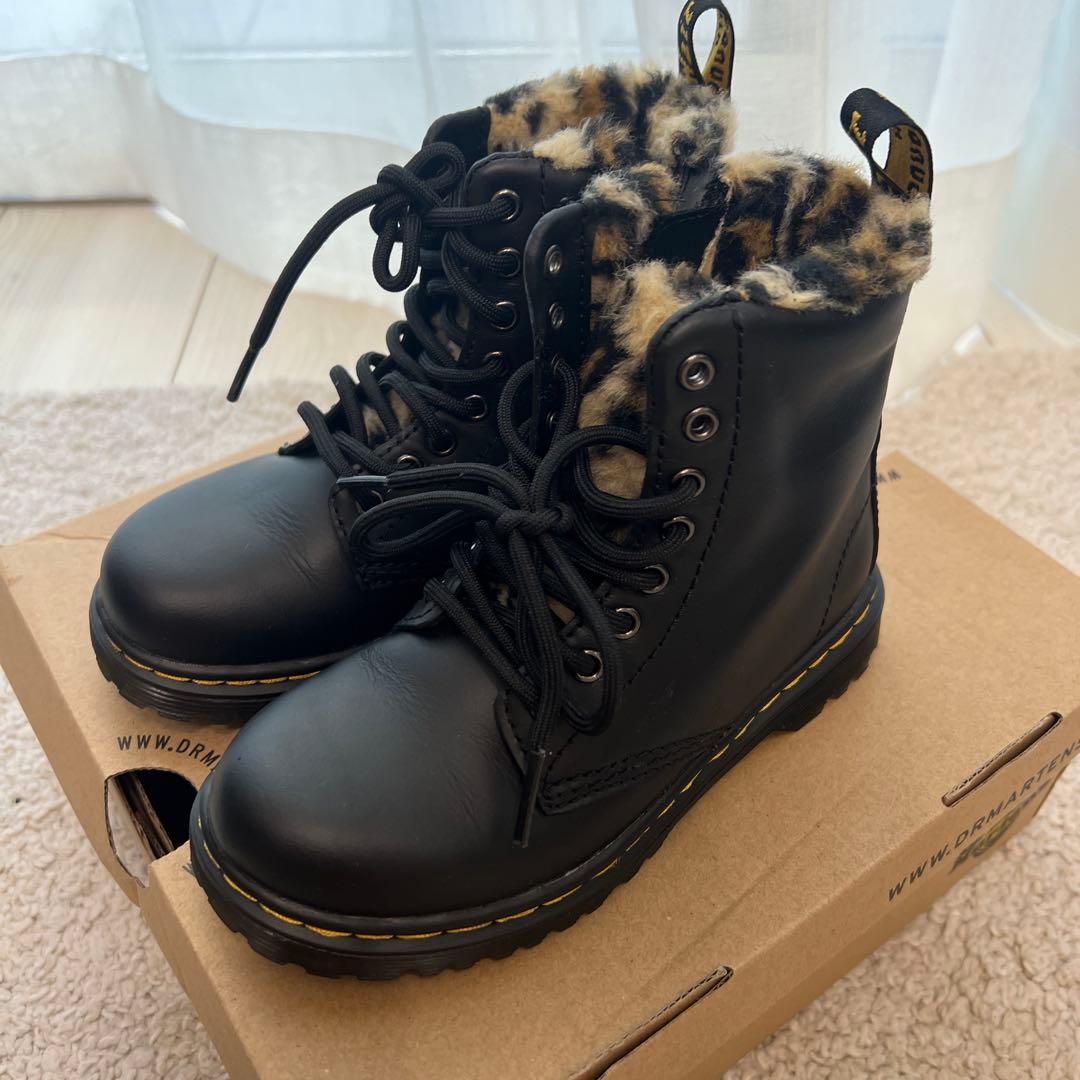 Dr. Martens ブラックファーブーツ キッズ用　17cm