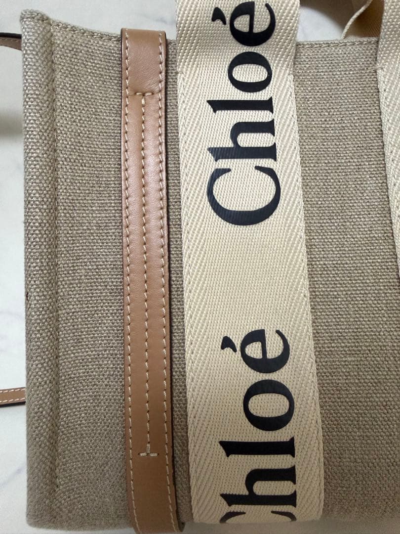 あま　Chloe WOODY SMALL トートホワイト✕ベージュ