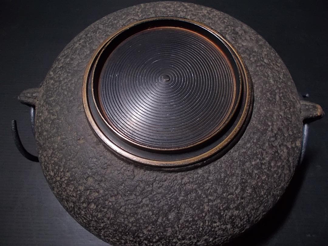 茶道具 風炉釜セット 茶釜 釜環 未使用五徳 良品織部風炉 織部敷板 底瓦 前瓦