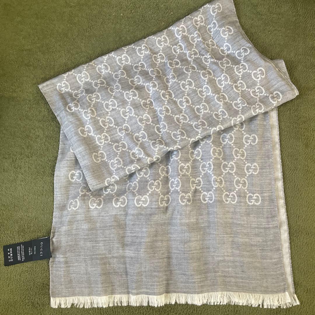 GUCCI GGロゴマフラー 45 x 180 cm