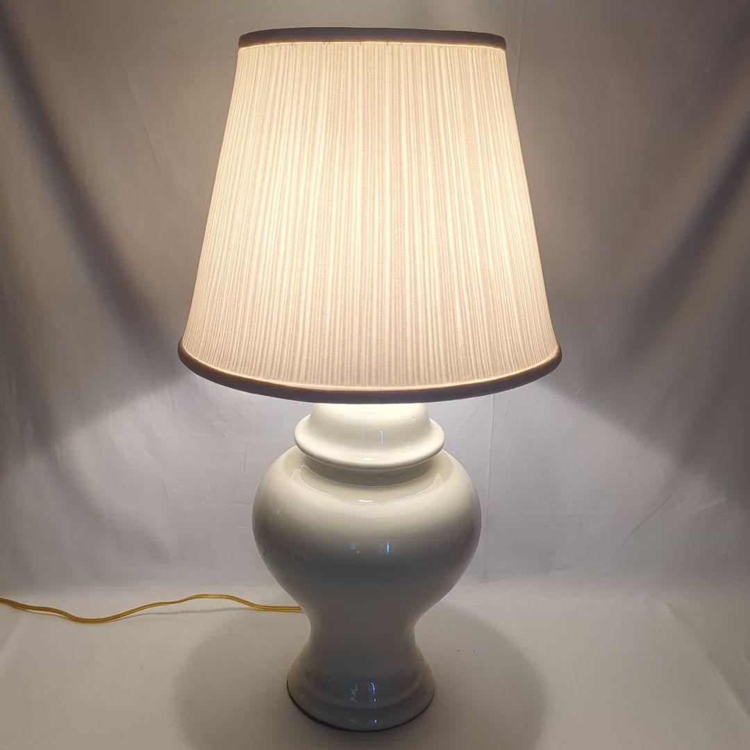 プリーツレースシェード　フロアランプ