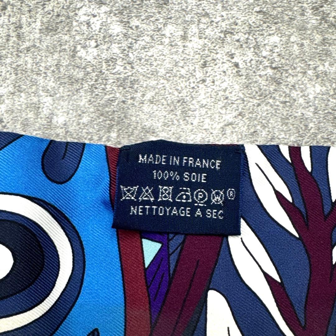 HERMÈS ツイリー　シルクスカーフ マハラニの庭　青紫 箱付き