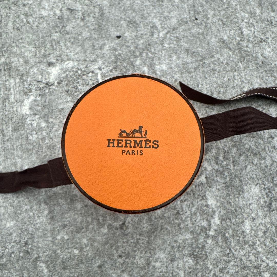 HERMÈS ツイリー　シルクスカーフ マハラニの庭　青紫 箱付き