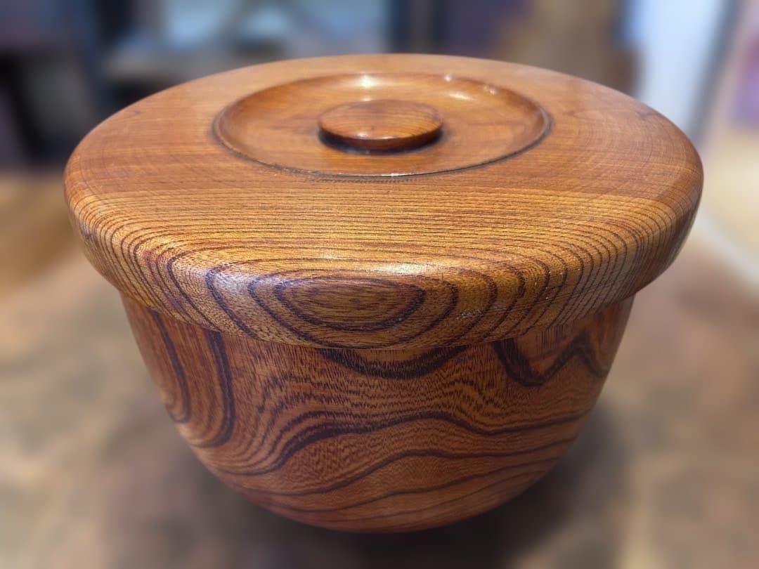 無垢材・くり抜き・茶櫃 ・大型・木工・民藝・欅