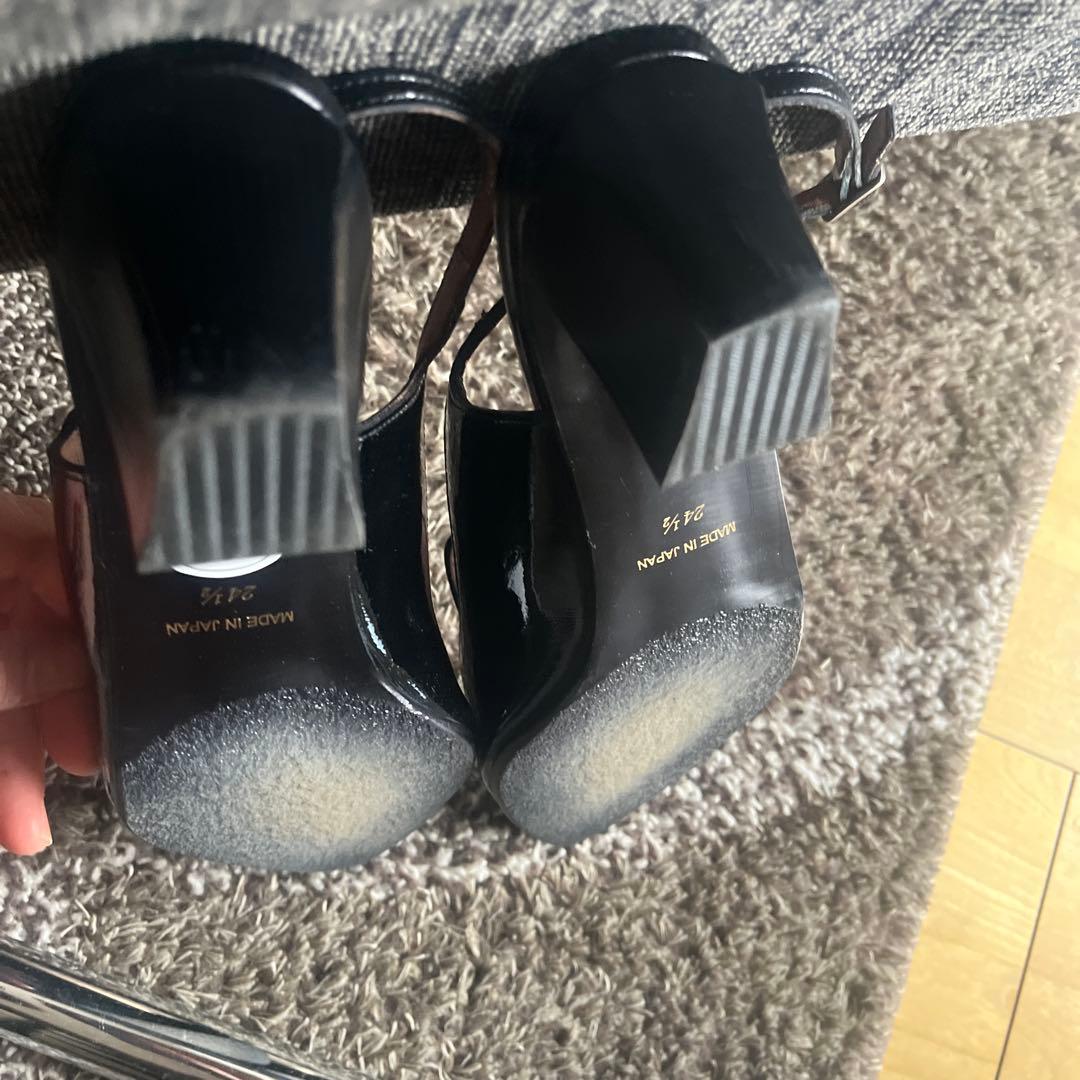 美品　RABOKIGOSHI works ストラップ付きパンプス　24.5