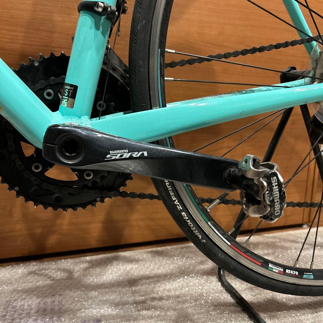 Bianchiロードバイク VIA NIRONE 7SORAモデル