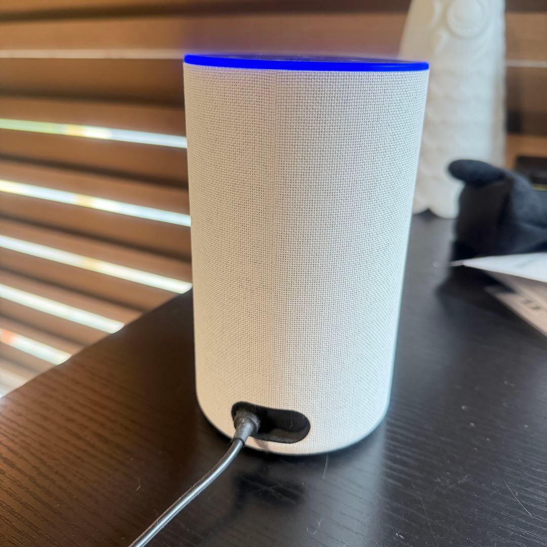 Amazon Echo Dot (第4世代) ２台とEcho 第2世代1台の3台