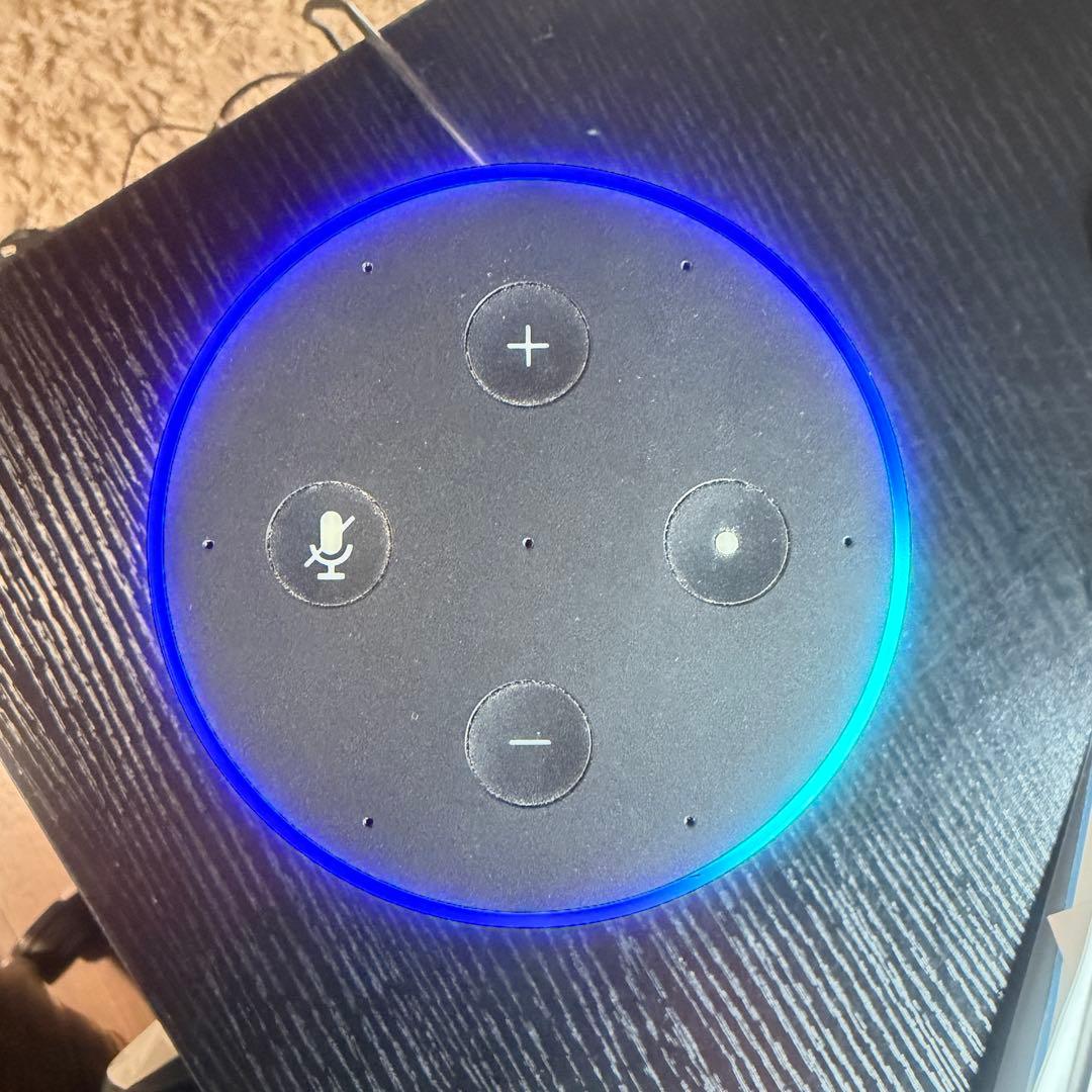 Amazon Echo Dot (第4世代) ２台とEcho 第2世代1台の3台