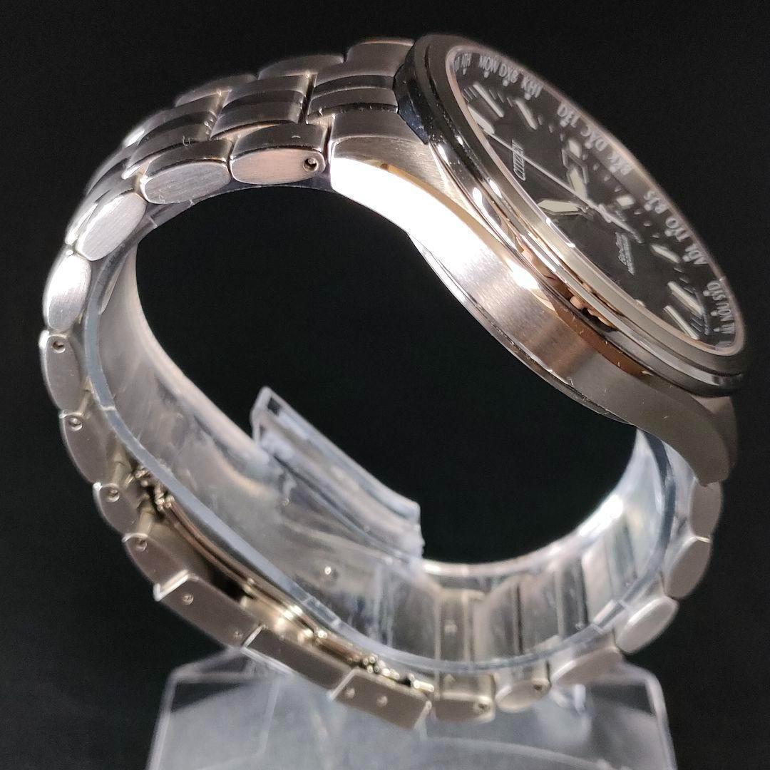 極美品　CITIZEN　シチズン　H145　ブラック　シルバー　ソーラー　メンズ