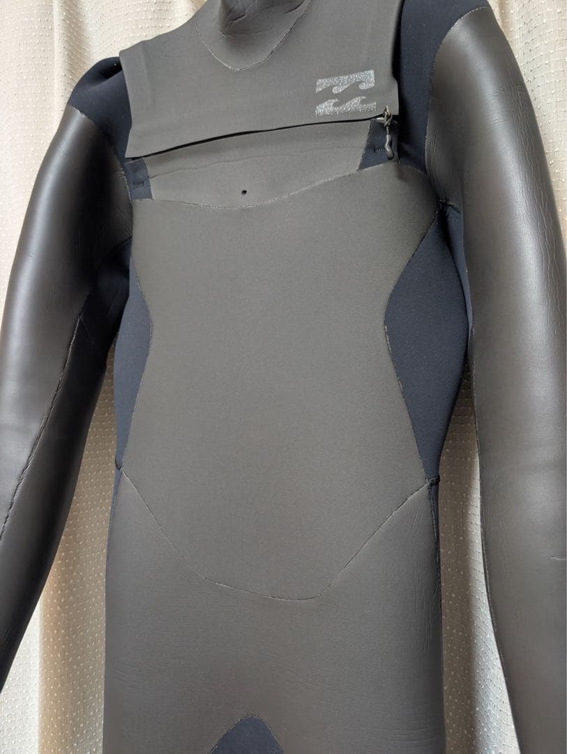 BILABONG(ビラボン)5×3mm セミドライト メンズMLサイズ 美品