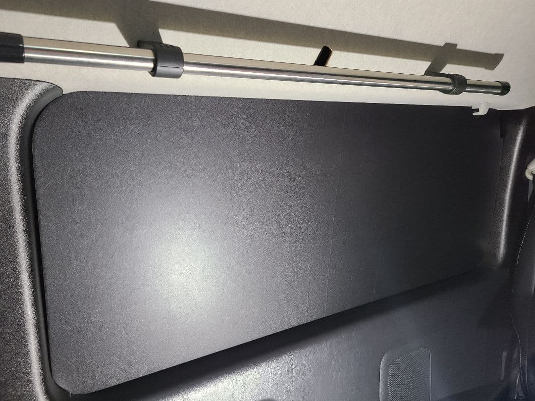 200系ハイエース窓埋めインテリアパネル防音断熱仕様 左右１セット