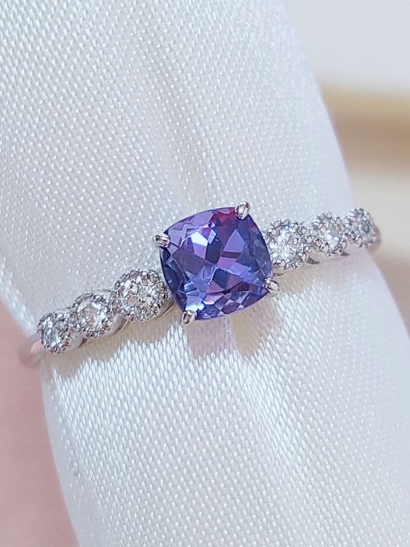 未使用品 pt900 天然タンザナイト ダイヤモンド リング