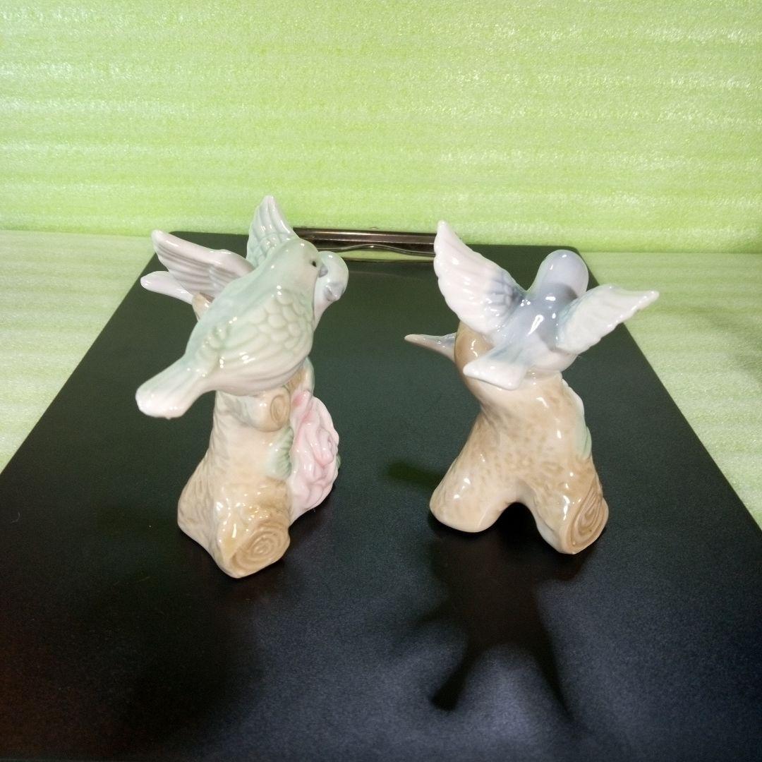 ニャオ　鳩と思われる置物3個とカエルの置物1個　4個セット