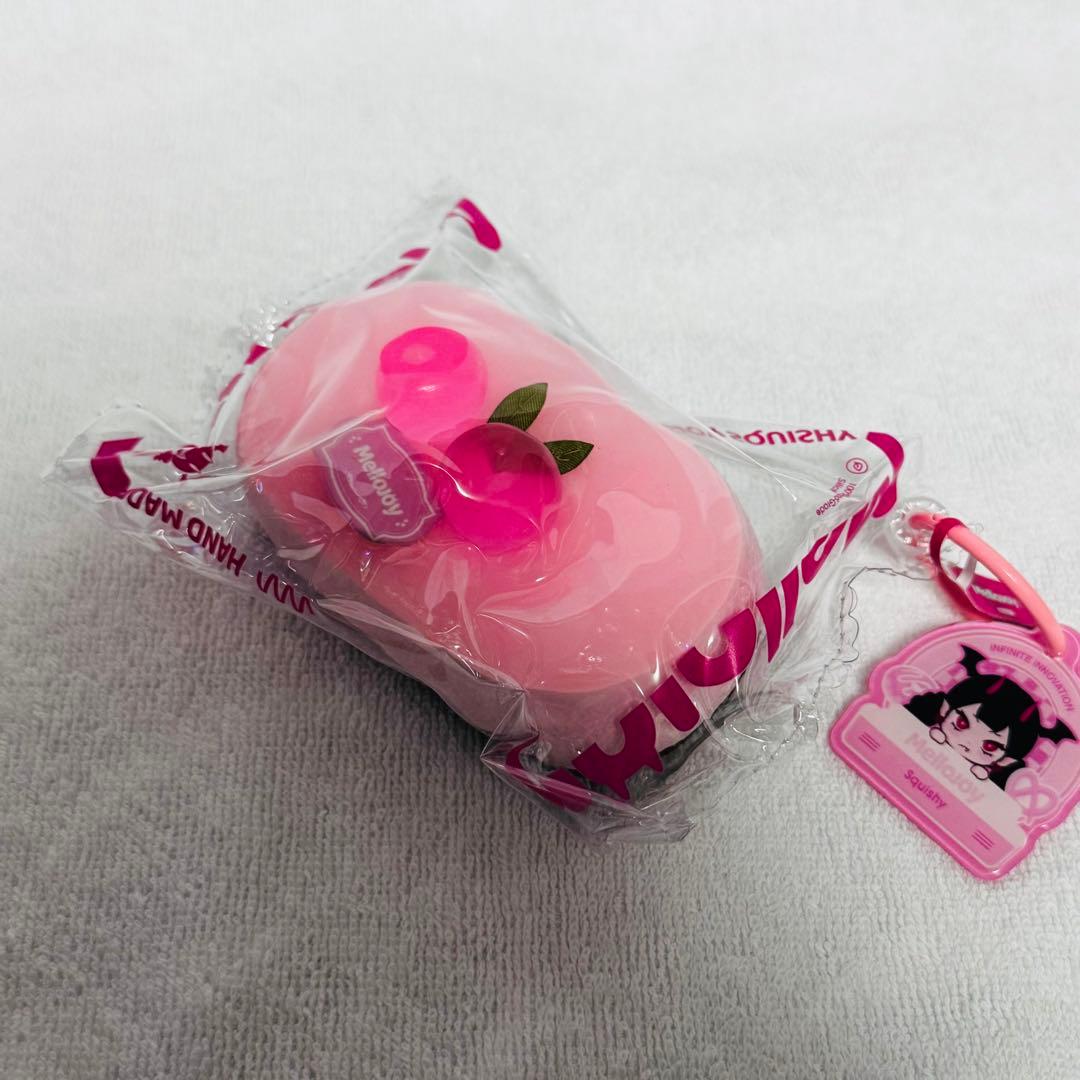 【美品】mellojoy メロジョイスクイーズ　4個セット　パウダー付き