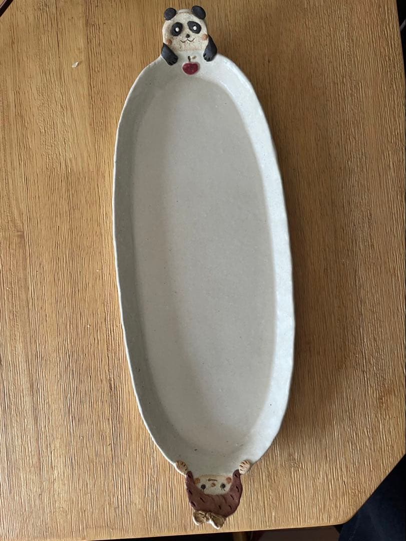 L*y様 入手困難　山田裕恵さん　長皿　女の子　パンダ　新品未使用