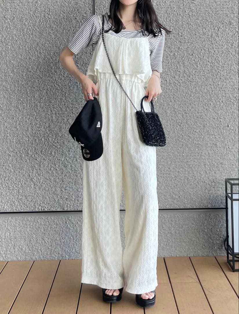 今だけ値下げ　hinari 総レースキャミロンパース アイボリー