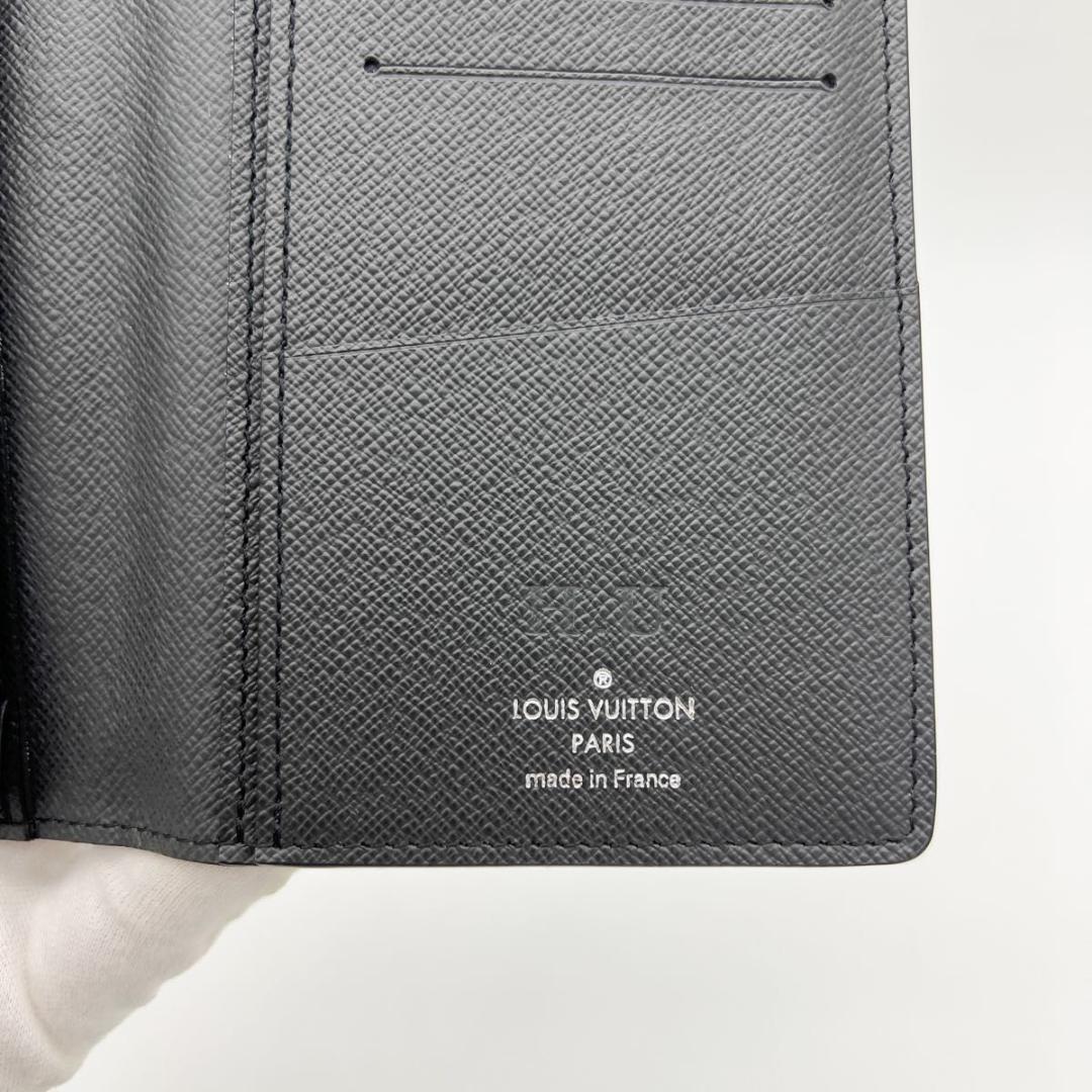 【使用わずか】ヴィトン タイガ ポルトフォイユ ロン 札入れ 長財布 黒