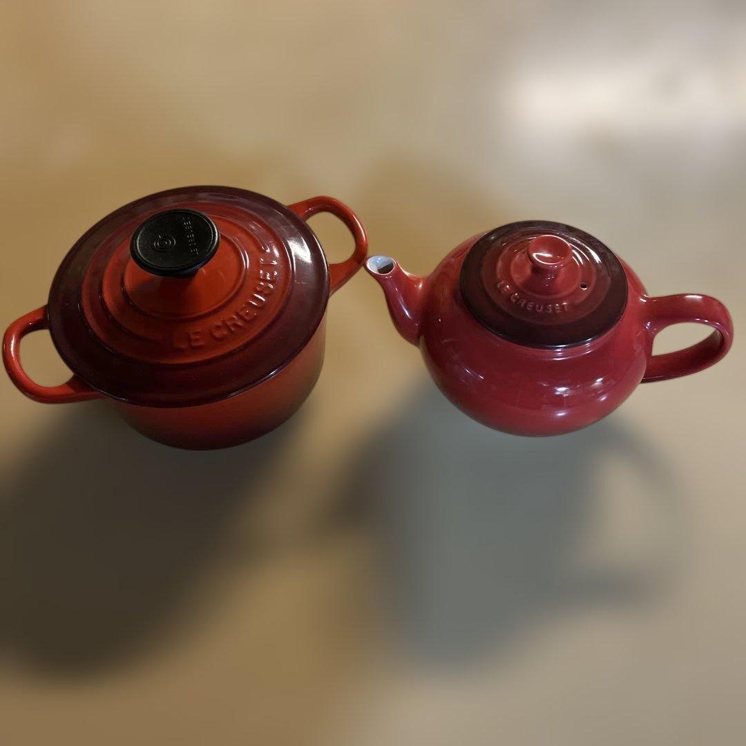LE CREUSET 14型 両手鍋 ストーンウェア製ティーポット陶器セット
