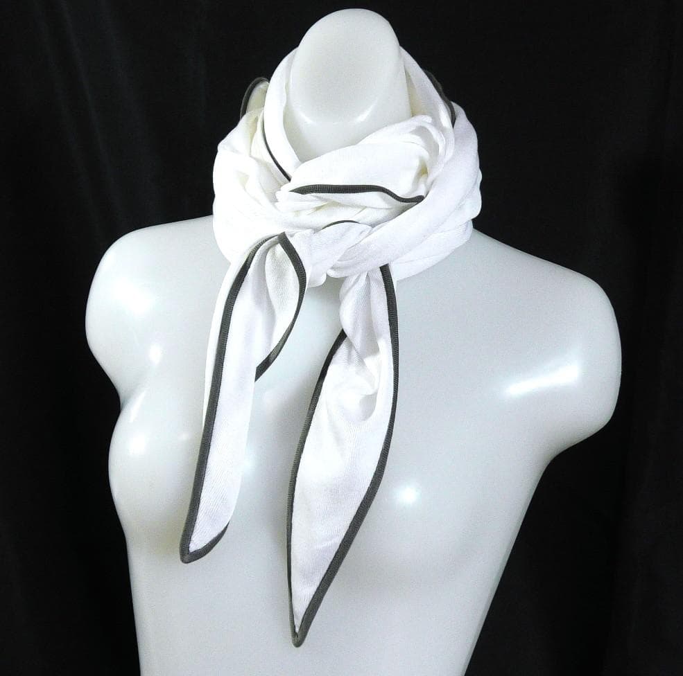 美品　HERMES エルメス　ストール　ショール　スカーフ ロサンジュ　D578