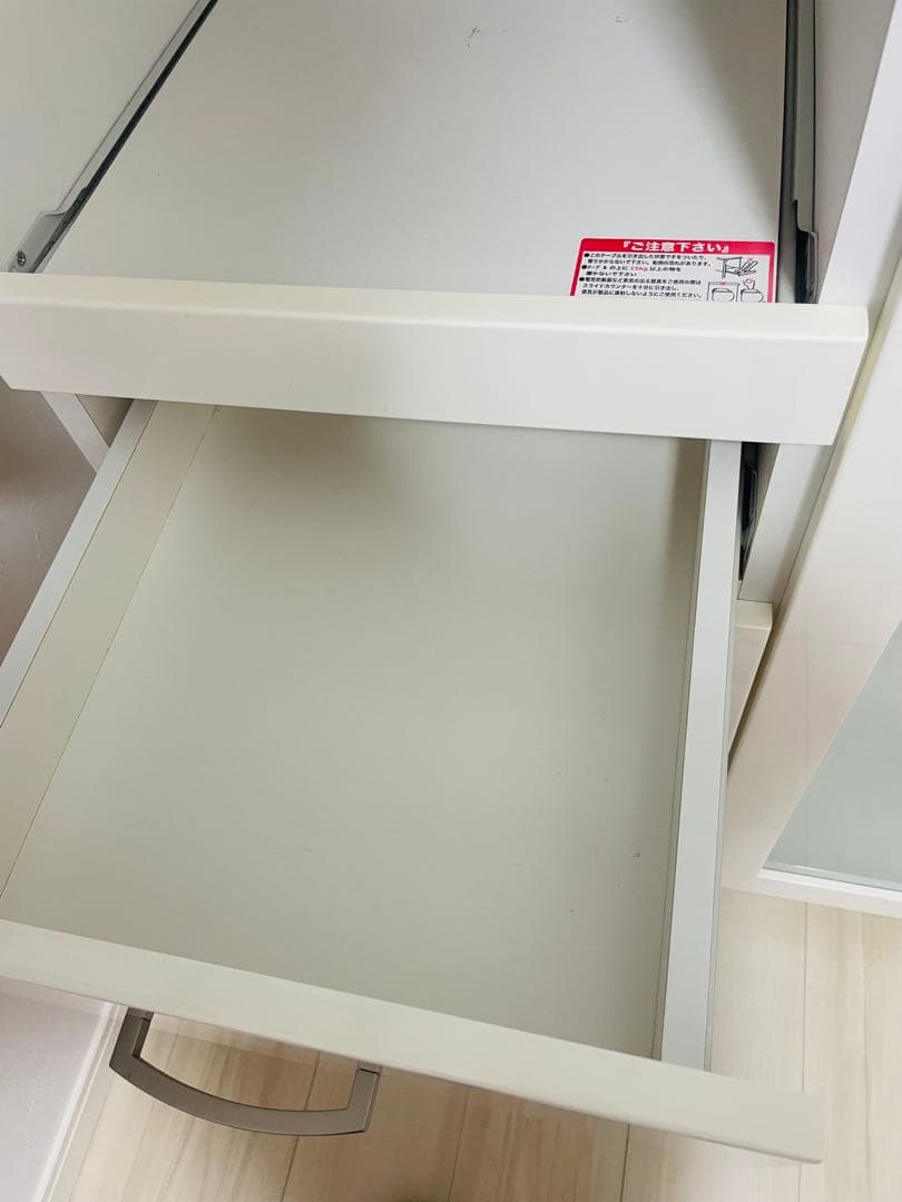 ニトリ　食器棚　ホワイト