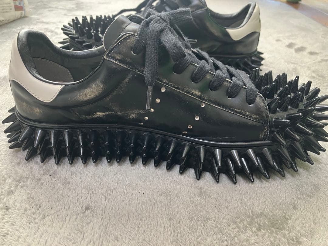 【付属品完備】 SPIKY LEATHER SNEAKER 【doublet】