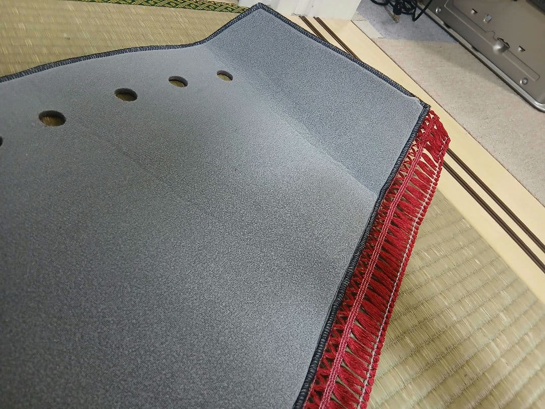 ✨新品　パーフェクトクオン　日産UD　金華山ダッシュマット　ベルサイユ　ワイン✨