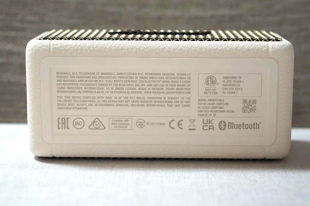 ​【極美品・付属品完備】Marshall EmbertonⅡ Creamクリーム