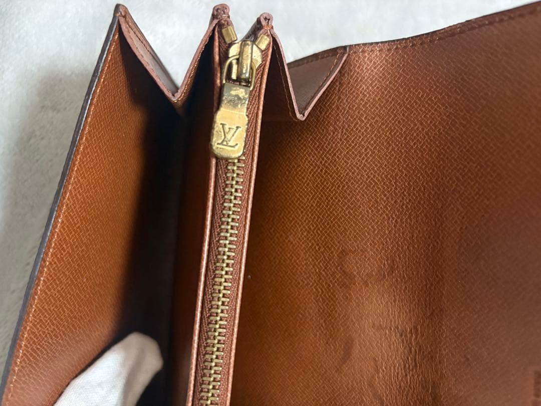 LOUIS VUITTON 長財布