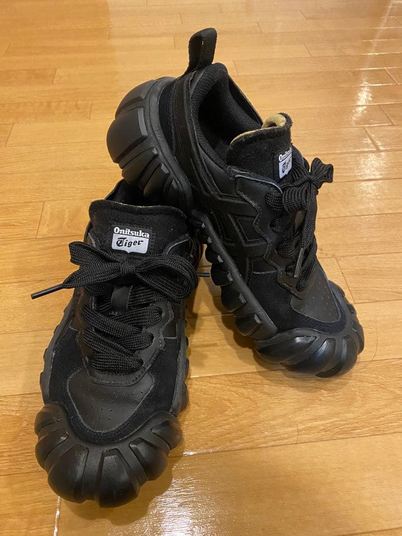OnitsukaTigerオニツカタイガー DENTIGREデンティグレ24.5