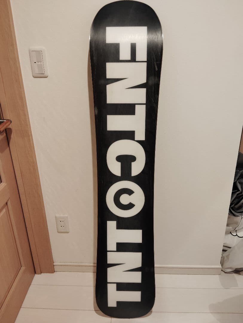 FNTC TNTC 147 23-24 スノーボード グラトリ