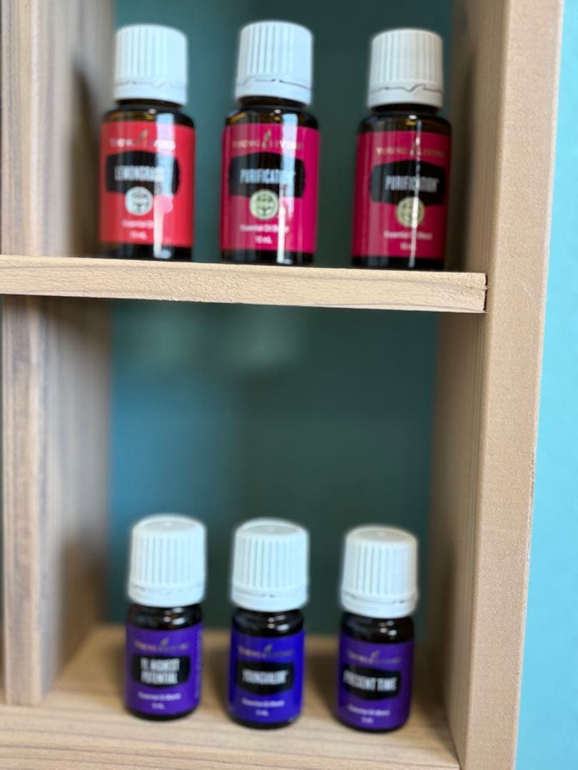 みか。 Young livingエッセンシャルオイルセット