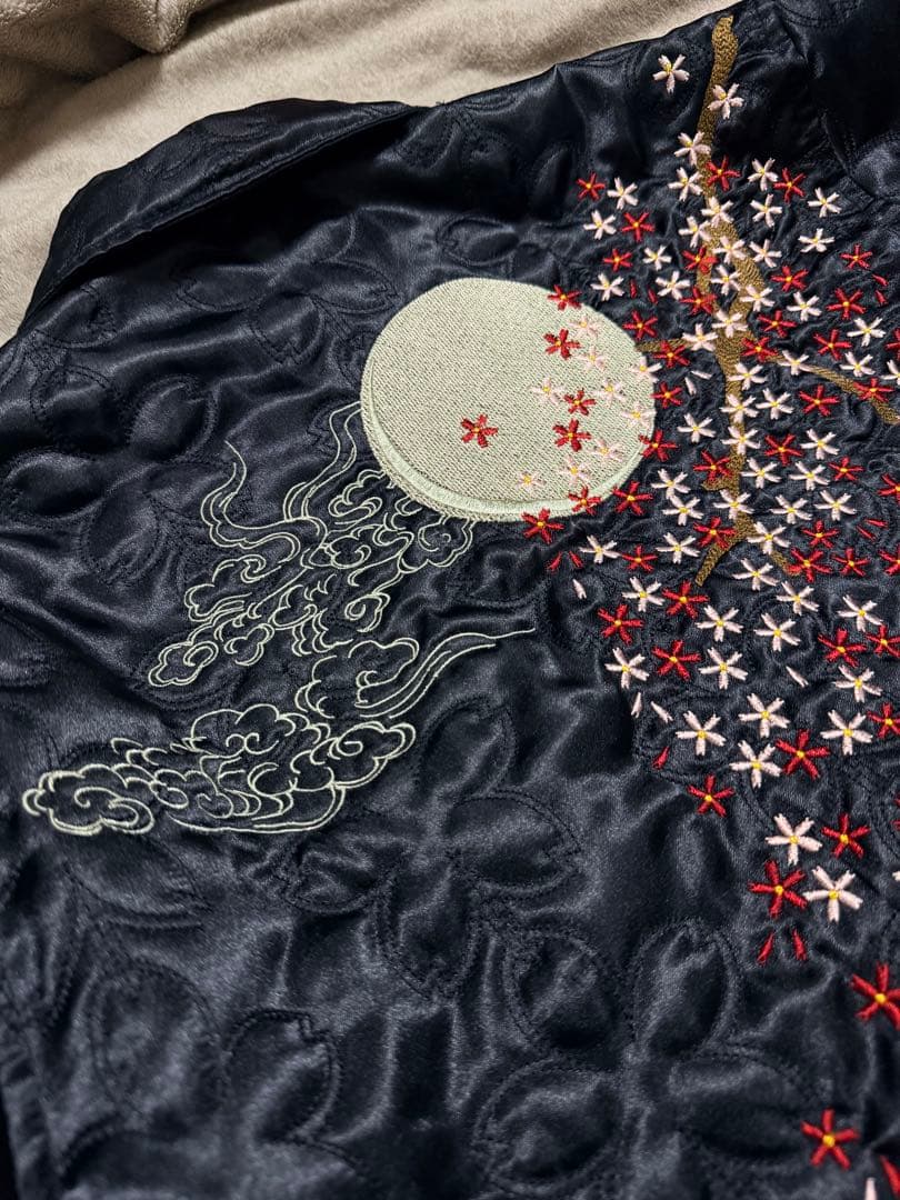 未使用近い ２面用 百花繚乱 富士山 桜 日本限定 スカジャン サテン