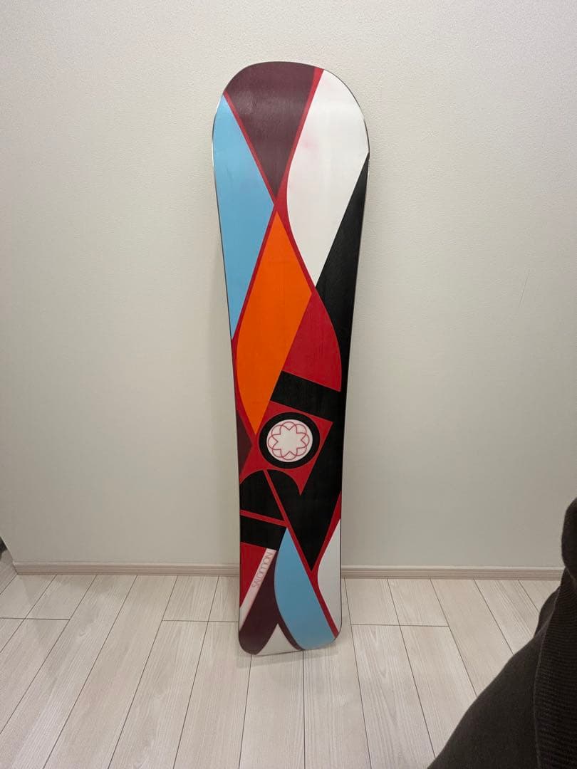 SALOMON IDOL 144 CM スノーボード