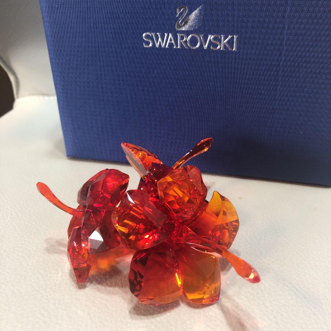 スワロフスキー　レッドハイビスカス