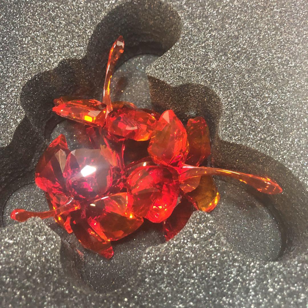 スワロフスキー　レッドハイビスカス