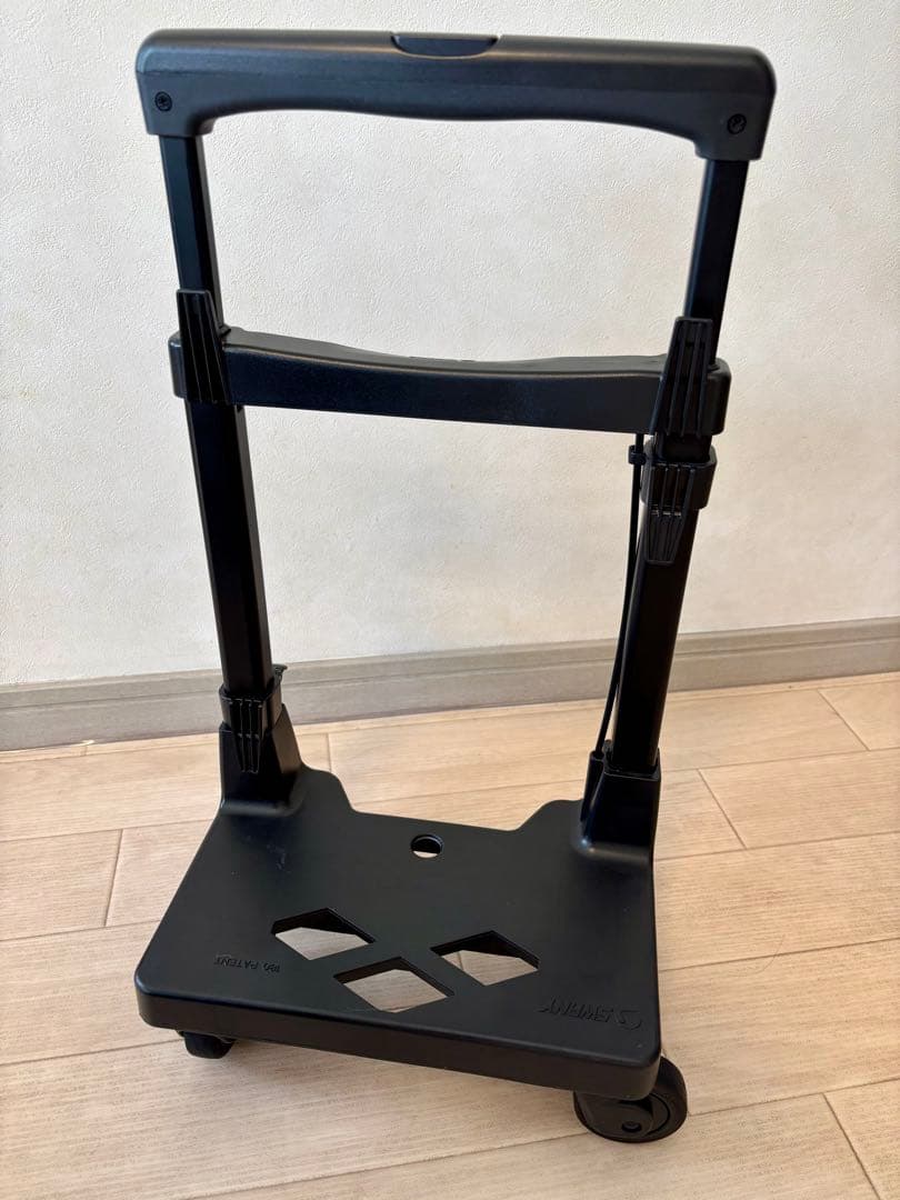 SWANY スワニー 4輪 ストッパー キャリーバッグ小型