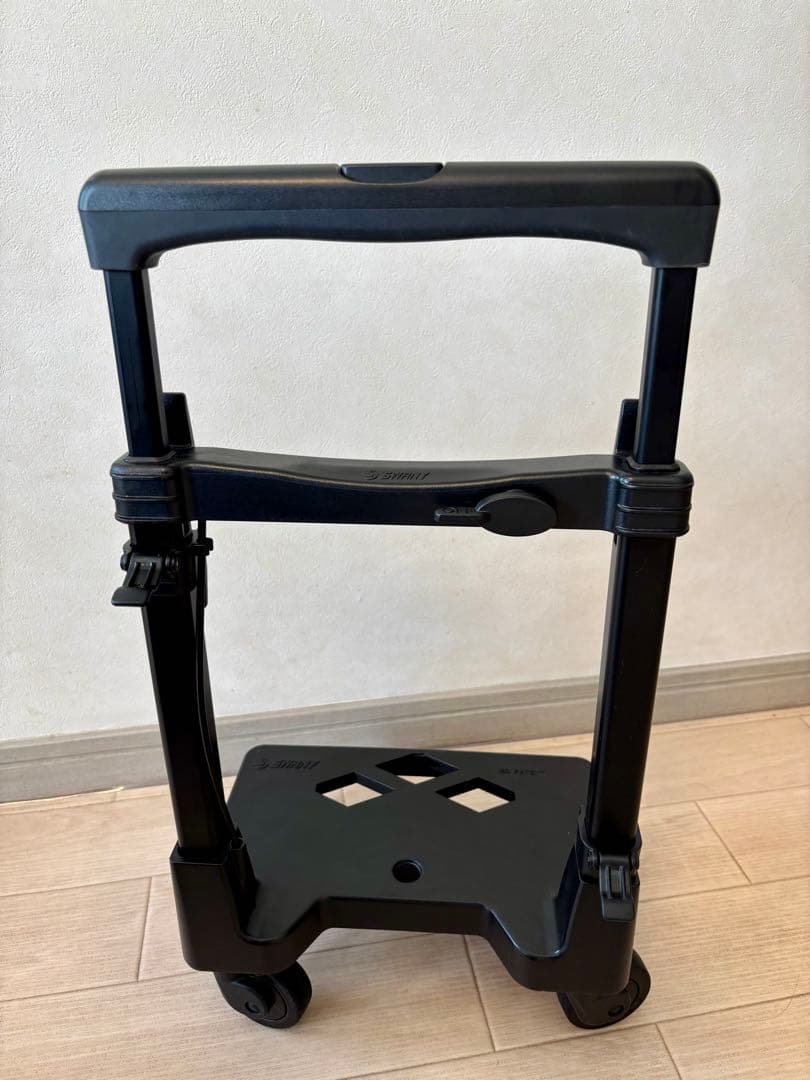 SWANY スワニー 4輪 ストッパー キャリーバッグ小型